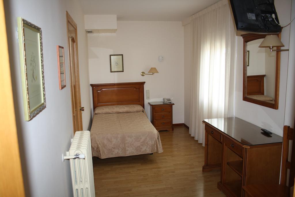 Hotel Mar De Aragon Caspe Camera foto