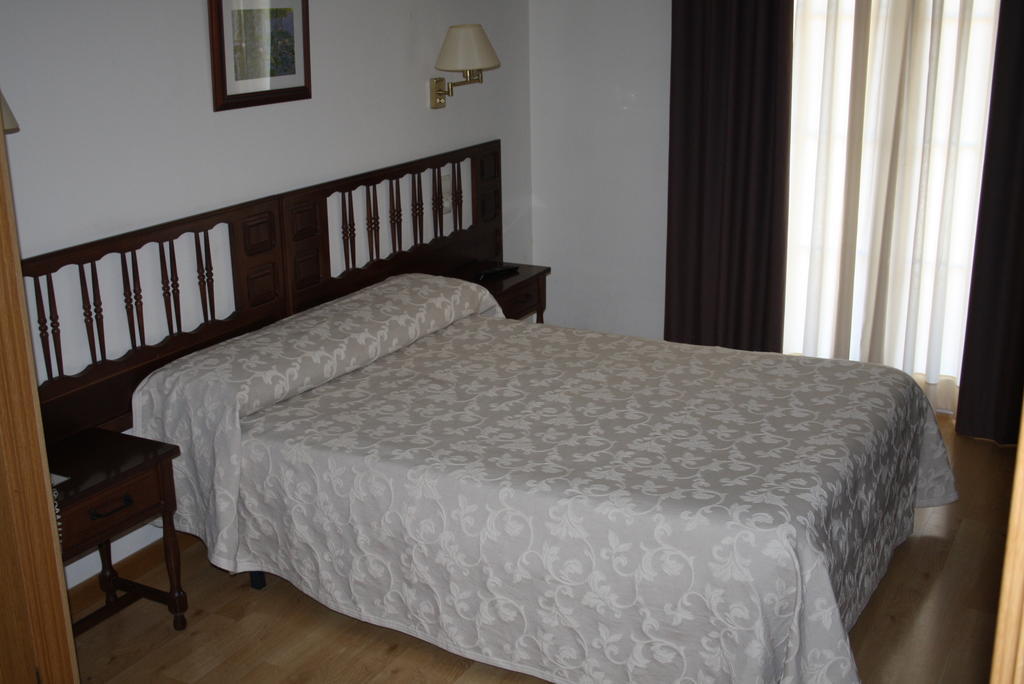 Hotel Mar De Aragon Caspe Esterno foto