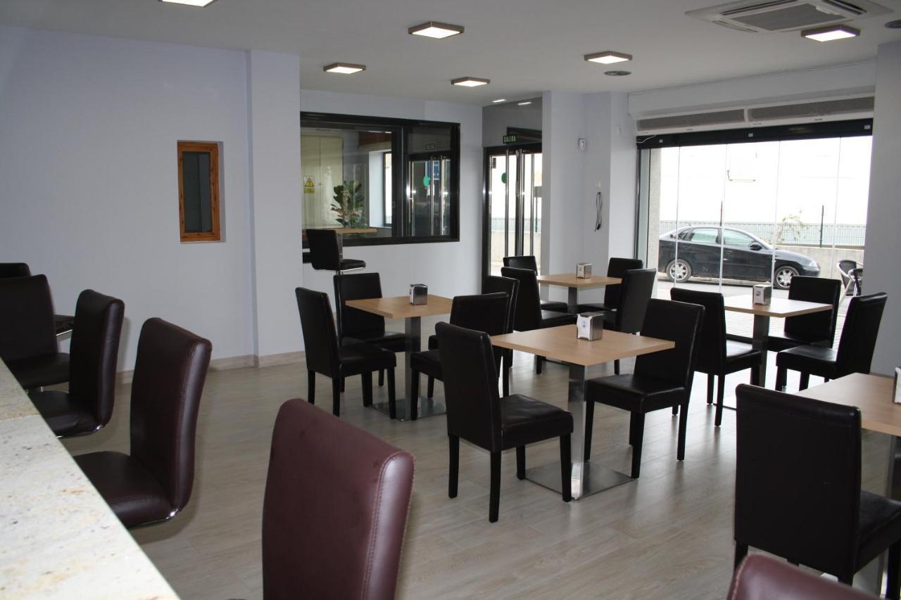 Hotel Mar De Aragon Caspe Esterno foto